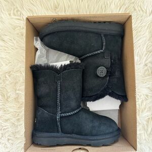 UGG Kids Black Bailey Button II Boots